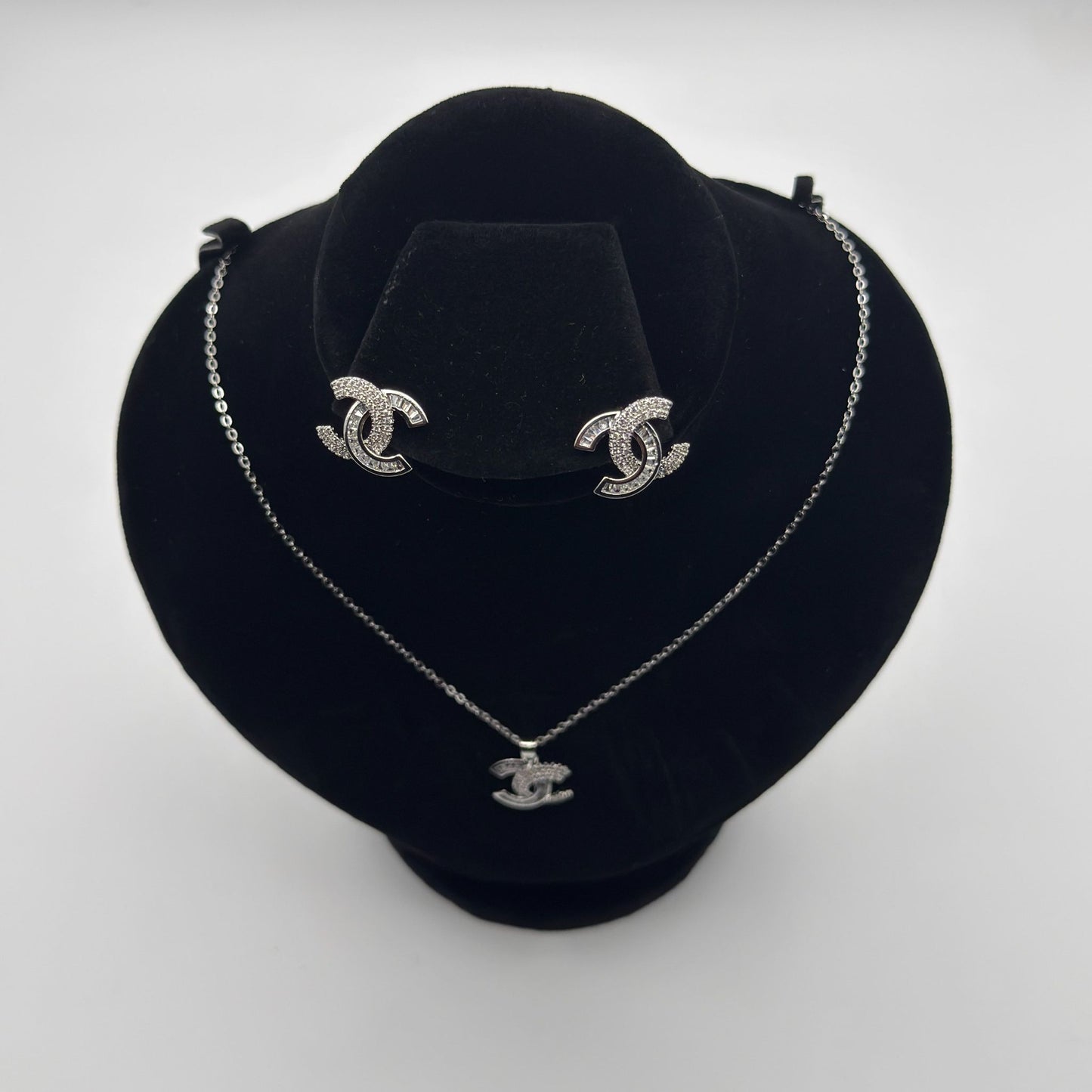 Jesbye Silver-Plated Locket Set –JSB-LOCKET-003